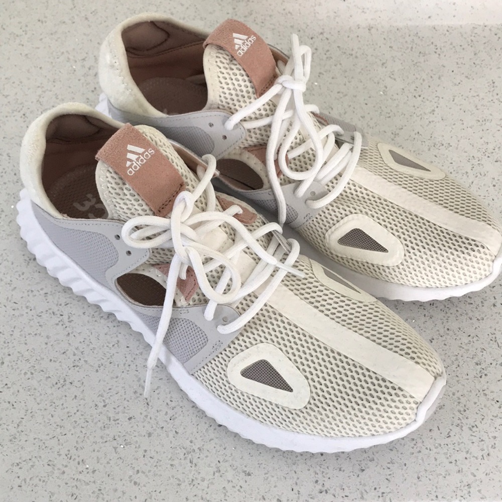 Adidas Sneakers US9.5